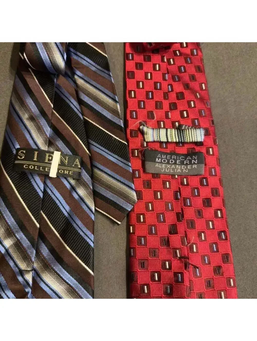 Set of 3 men's ties in black and red #accessorize